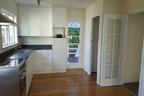Photo of property in 2/30 Elliott Avenue, Bayview, Auckland, 0629