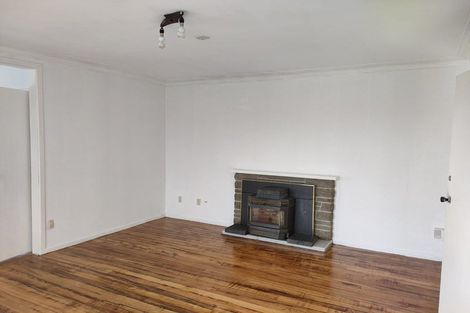 Photo of property in 25 Raglan Street, Mangere East, Auckland, 2024