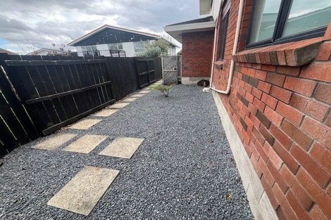 Photo of property in 26b Waller Avenue, Bucklands Beach, Auckland, 2012