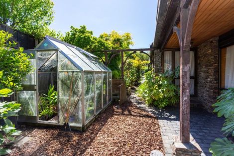 Photo of property in 1/31 Straven Road, Riccarton, Christchurch, 8011