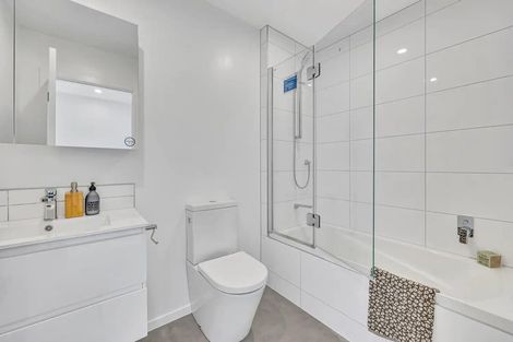 Photo of property in 125 Ngae Place, Mangere East, Auckland, 2024