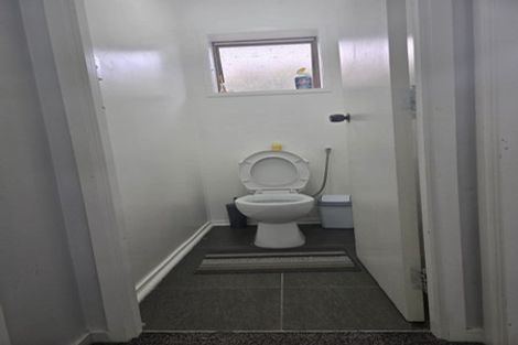 Photo of property in 2/16 Churchill Avenue, Manurewa, Auckland, 2102