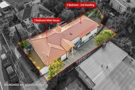 Photo of property in 13a Golf Road, New Lynn, Auckland, 0600