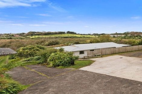 Photo of property in 50 Alabaster Drive, Papatoetoe, Auckland, 2025