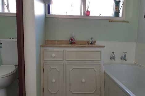 Photo of property in 19a Seyton Street, Stratford, 4332