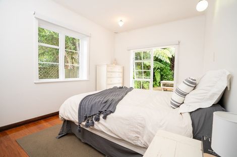 Photo of property in 20 Saint Albans Avenue, Karori, Wellington, 6012