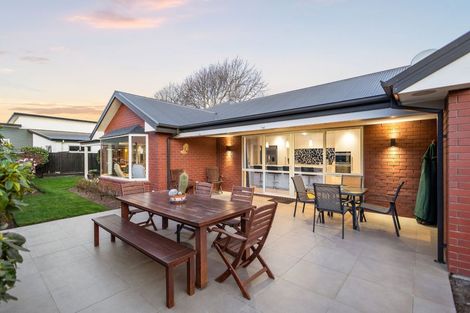 Photo of property in 18 Woodhurst Drive, Casebrook, Christchurch, 8051