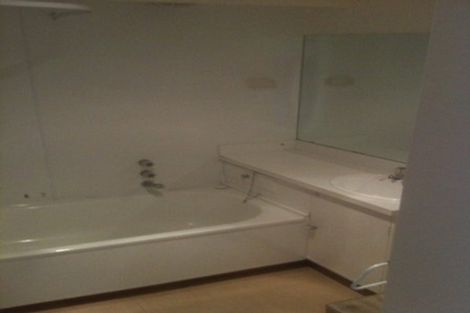 Photo of property in 2u9 Hood Street, Mount Victoria, Wellington, 6011
