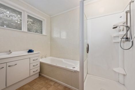Photo of property in 7 Denver Grove, Totara Park, Upper Hutt, 5018