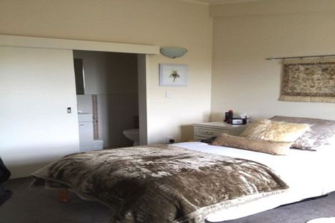 Photo of property in 2 Merlot Lane, Pukekohe, 2120