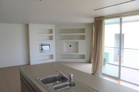 Photo of property in St James Courts, 11/77 Gloucester Street, Christchurch Central, Christchurch, 8013