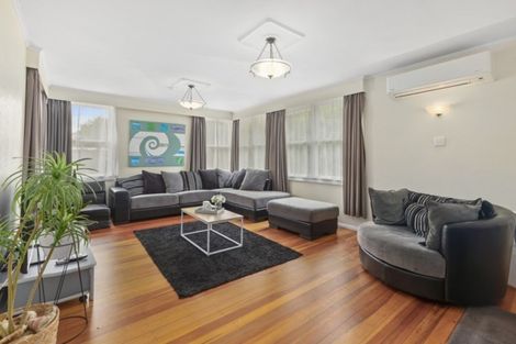 Photo of property in 20 Rainey Grove, Taita, Lower Hutt, 5011