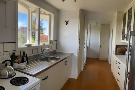 Photo of property in 1 Ngatuku Place, Tokoroa, 3420