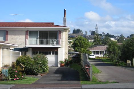 Photo of property in 2/486 Hibiscus Coast Highway, Orewa, 0931