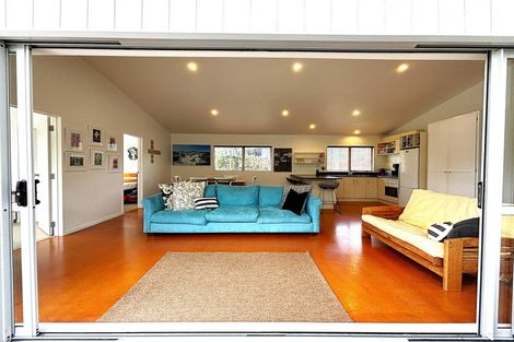 Photo of property in 43a Fishermans Bend, Whiritoa, Whangamata, 3691