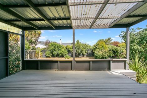 Photo of property in 102 Hall Street, Cambridge, 3434