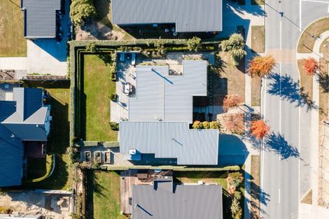 Photo of property in 27 Infinity Drive, Wanaka, 9305