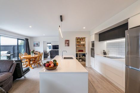 Photo of property in 5 Crest Place, Rolleston, 7615