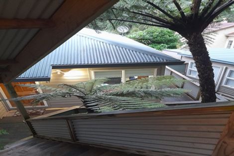 Photo of property in 2/85 Garden Road, Northland, Wellington, 6012