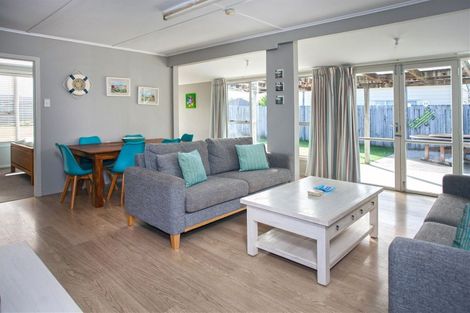 Photo of property in 3 Kenneth Avenue, Whitianga, 3510