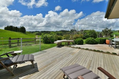 Photo of property in 306c Inland Road, Helensville, 0875