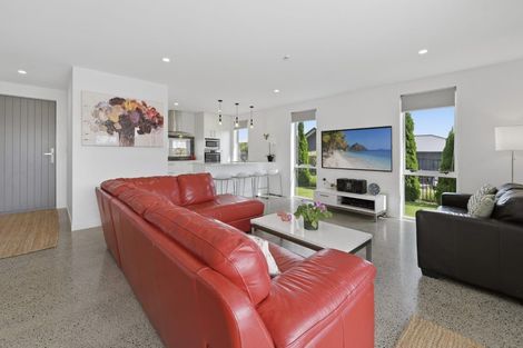 Photo of property in 4 Melonette Way, Ohauiti, Tauranga, 3112
