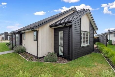 Photo of property in 14 Lewis Way, Cambridge, 3434