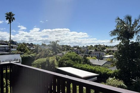 Photo of property in 40 Whangaparaoa Road, Red Beach, 0932
