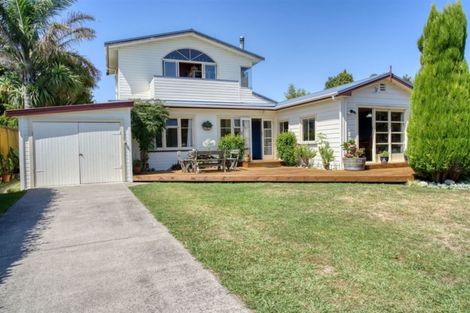 Photo of property in 55 Spencer Avenue, Maketu, 3189