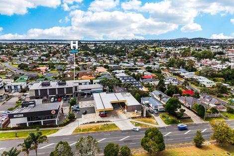 Photo of property in 11/4161 Great North Road, Glen Eden, Auckland, 0602