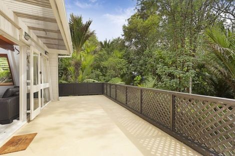 Photo of property in 14 Mahoe Road, Titirangi, Auckland, 0604