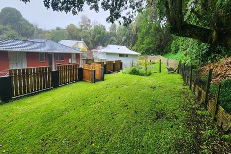 Photo of property in 14a Brixham Place, Merrilands, New Plymouth, 4312