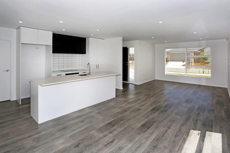 Photo of property in 14 Olivia Road, Pukekohe, 2120