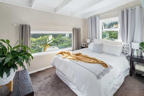 Photo of property in 72u1 Homebush Road, Khandallah, Wellington, 6035