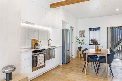 Photo of property in 7/165 Hobsonville Point Road, Hobsonville, Auckland, 0616