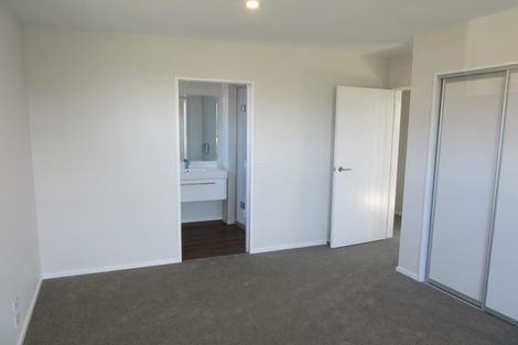 Photo of property in 26 Mount Creighton Crescent, Wanaka, 9305