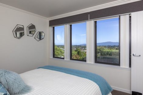 Photo of property in 39b Kakariki Grove, Waikanae, 5036