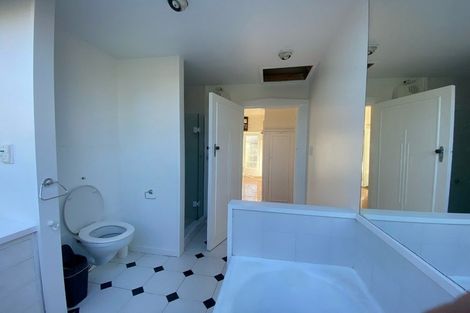 Photo of property in 8 Kahu Road, Riccarton, Christchurch, 8041