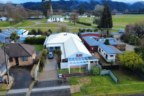 Photo of property in 68 Crampton Road, Reefton, 7830