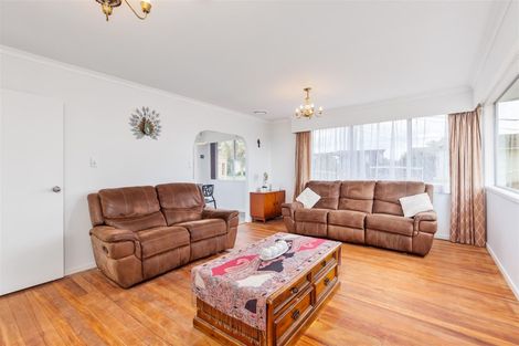 Photo of property in 57 Fairmount Road, Titirangi, Auckland, 0604