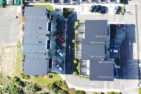 Photo of property in 19/9u Surrey Street, Tawa, Wellington, 5028