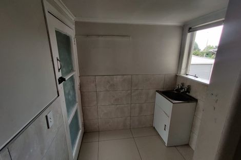 Photo of property in 92 Friedlanders Road, Manurewa, Auckland, 2102