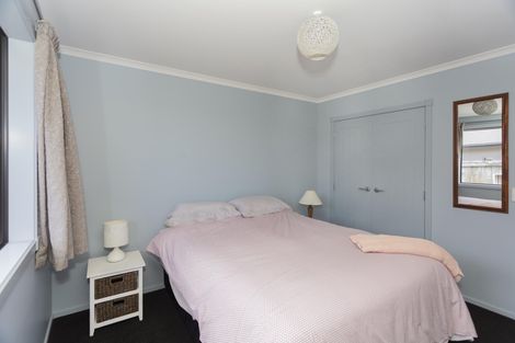 Photo of property in 18 Blue Stone Drive, Waiareka Junction, Oamaru, 9401