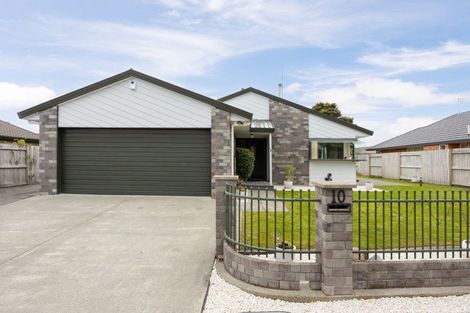 Photo of property in 10 Parnell Heights Drive, Kelvin Grove, Palmerston North, 4414