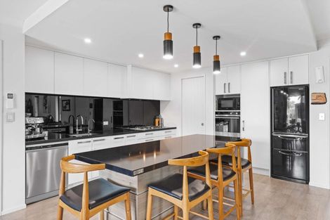 Photo of property in 39 Kendallvale Drive, Waiuku, 2123