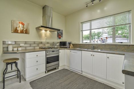 Photo of property in 184 Kennedy Road, Marewa, Napier, 4110