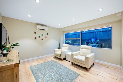 Photo of property in 26 Remuremu Street, Long Bay, Auckland, 0630