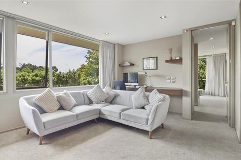 Photo of property in 12 Highlight Parade, Te Atatu South, Auckland, 0610