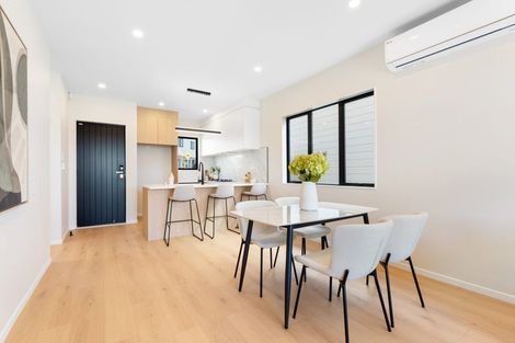 Photo of property in 12 Greenbrier Street, Westgate, 0814