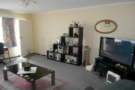 Photo of property in 5 Kiwi Court, Roslyn, Palmerston North, 4414
